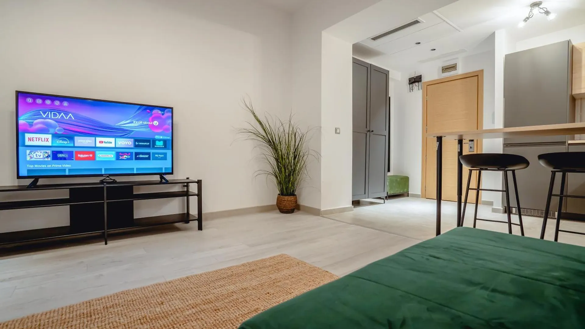 Studio Sol Bucharest Apartment